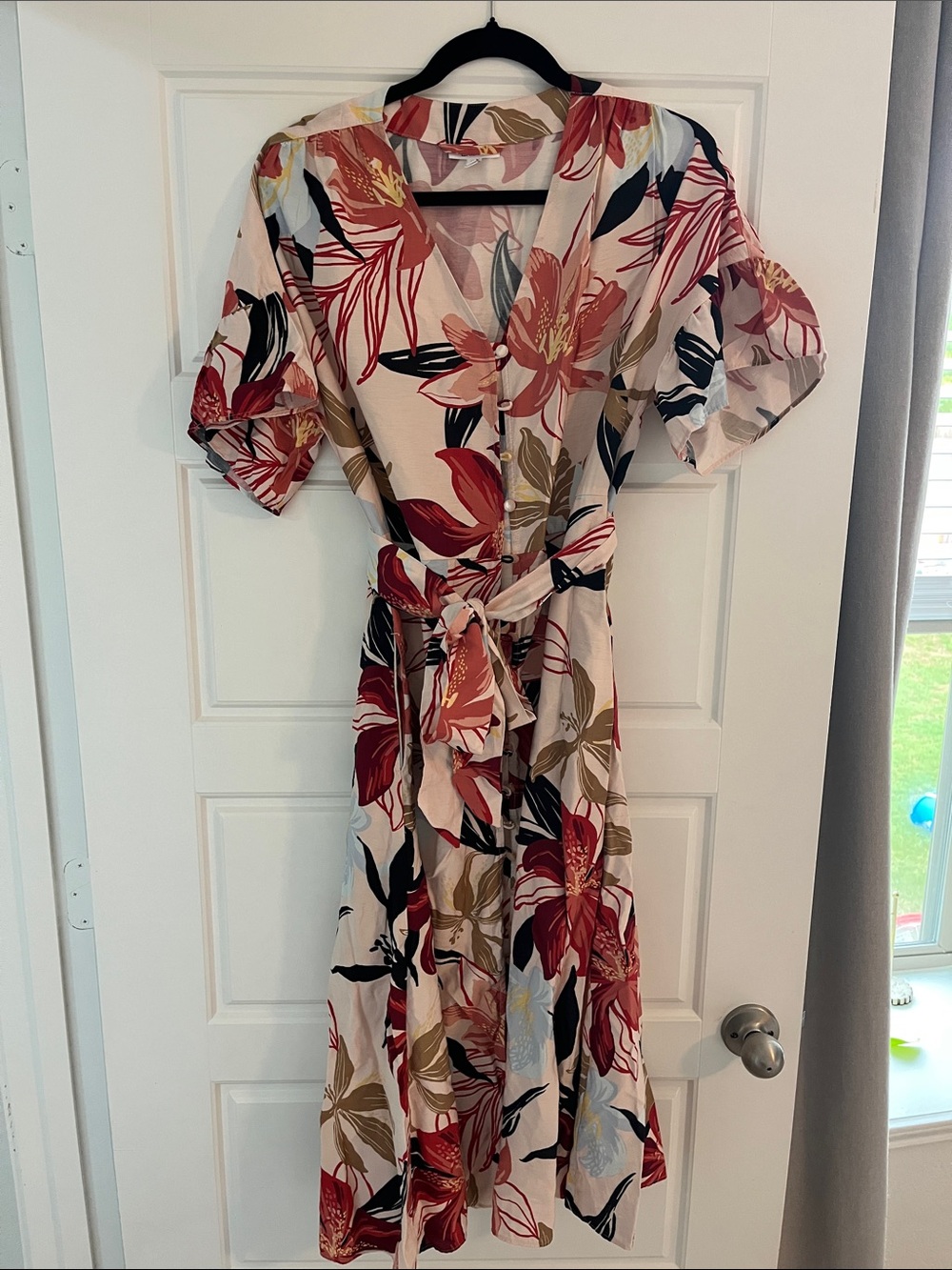 Chico’s Floral V-Neck Button Front Midi Dress in Blush and Red